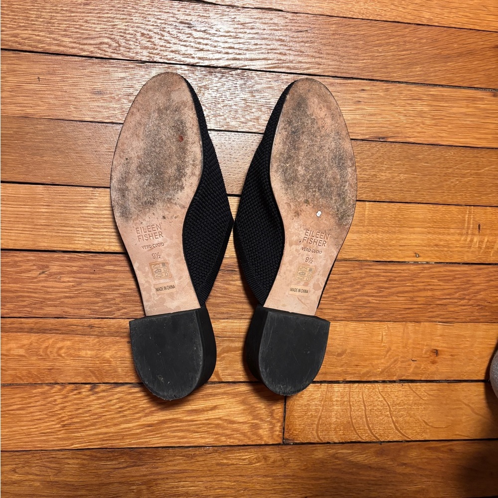 Eileen Fisher Betsy Black Textile Knit Black Mules Slip-On sandals size 9.5 - Picture 2 of 2